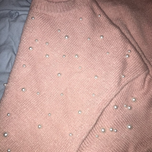 SHEIN CURVE light pink sweater with pearls - Picture 5 of 5